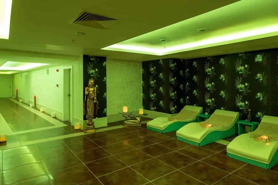 Royal Towers Resort Hotel & Spa